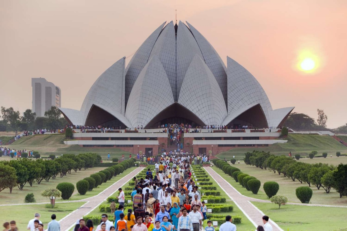 The Lotus Temple Has No Religious Symbols Inside – And That's Intentional