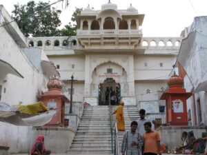Exploring the Brahma Temple in Pushkar: Everything You Need to Know Before You Visit