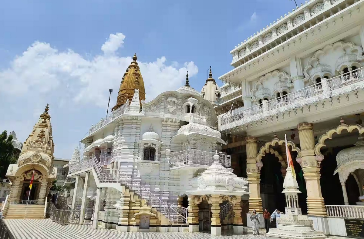 Chhatarpur Temple in Delhi