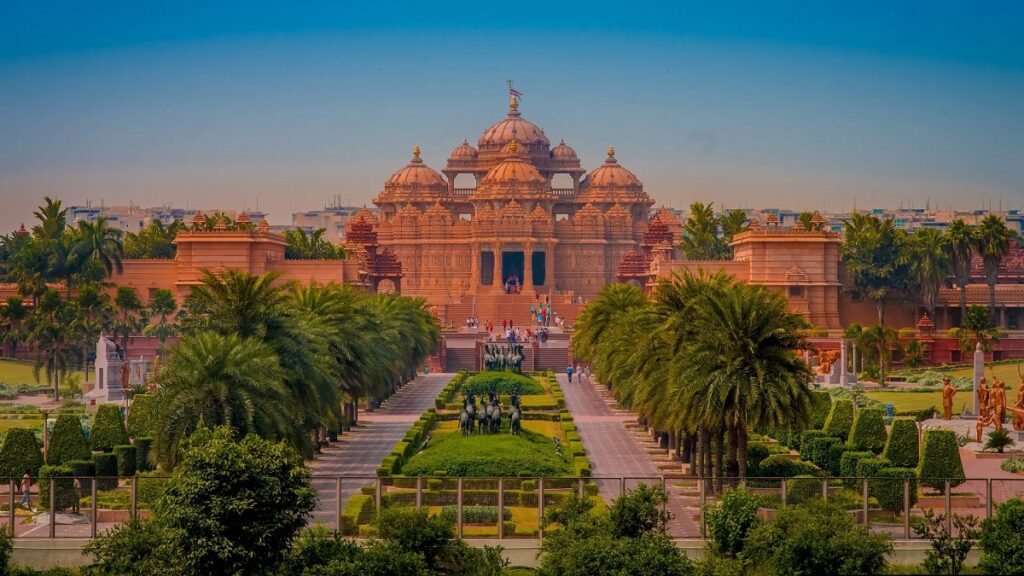 The Top 12 Temples in Delhi: Detailed Insider Guide
