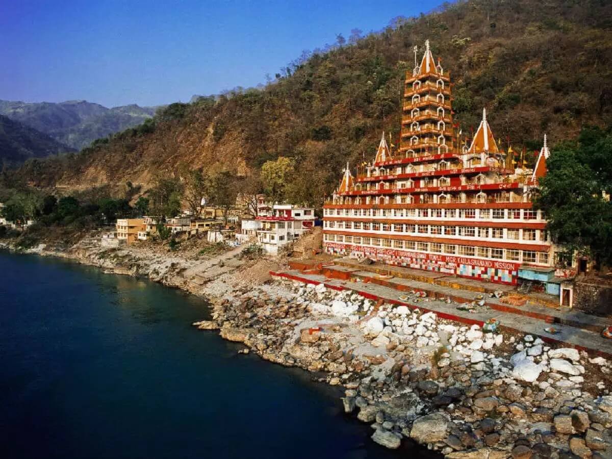 Neelkanth Mahadev Temple Rishikesh: History & Travel Guide