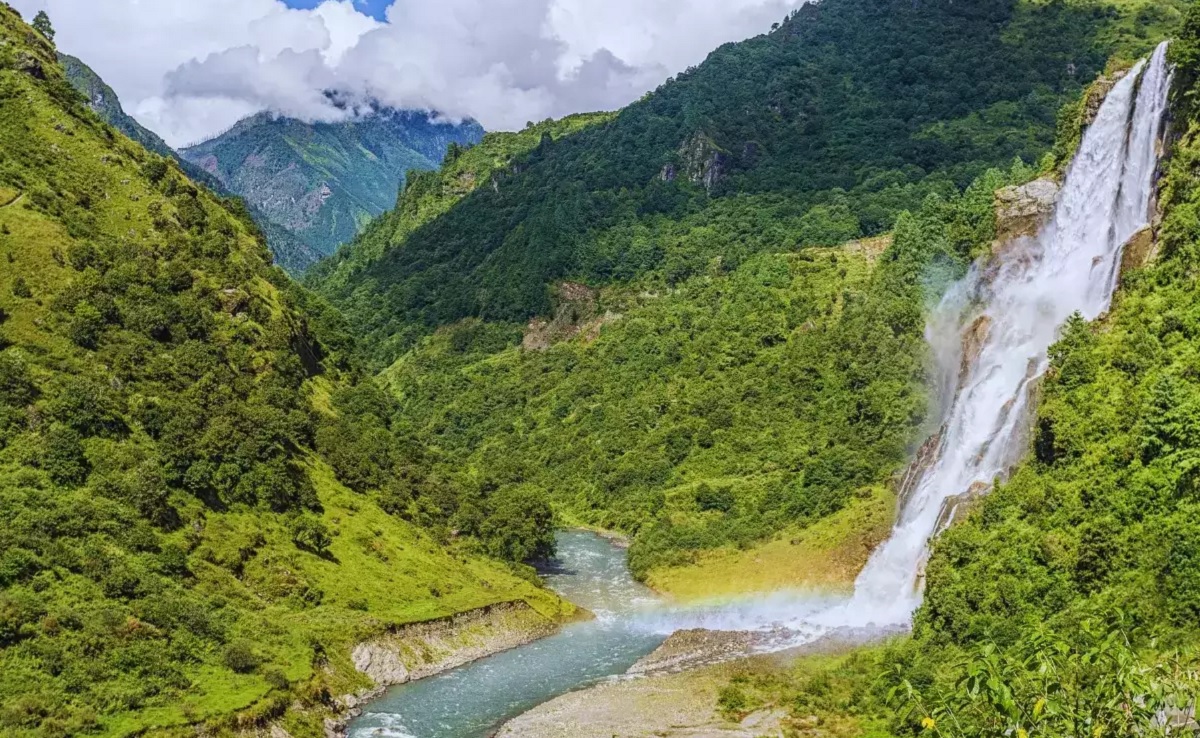 Ziro Valley, Arunachal Pradesh: Love in a Dreamy Landscape
