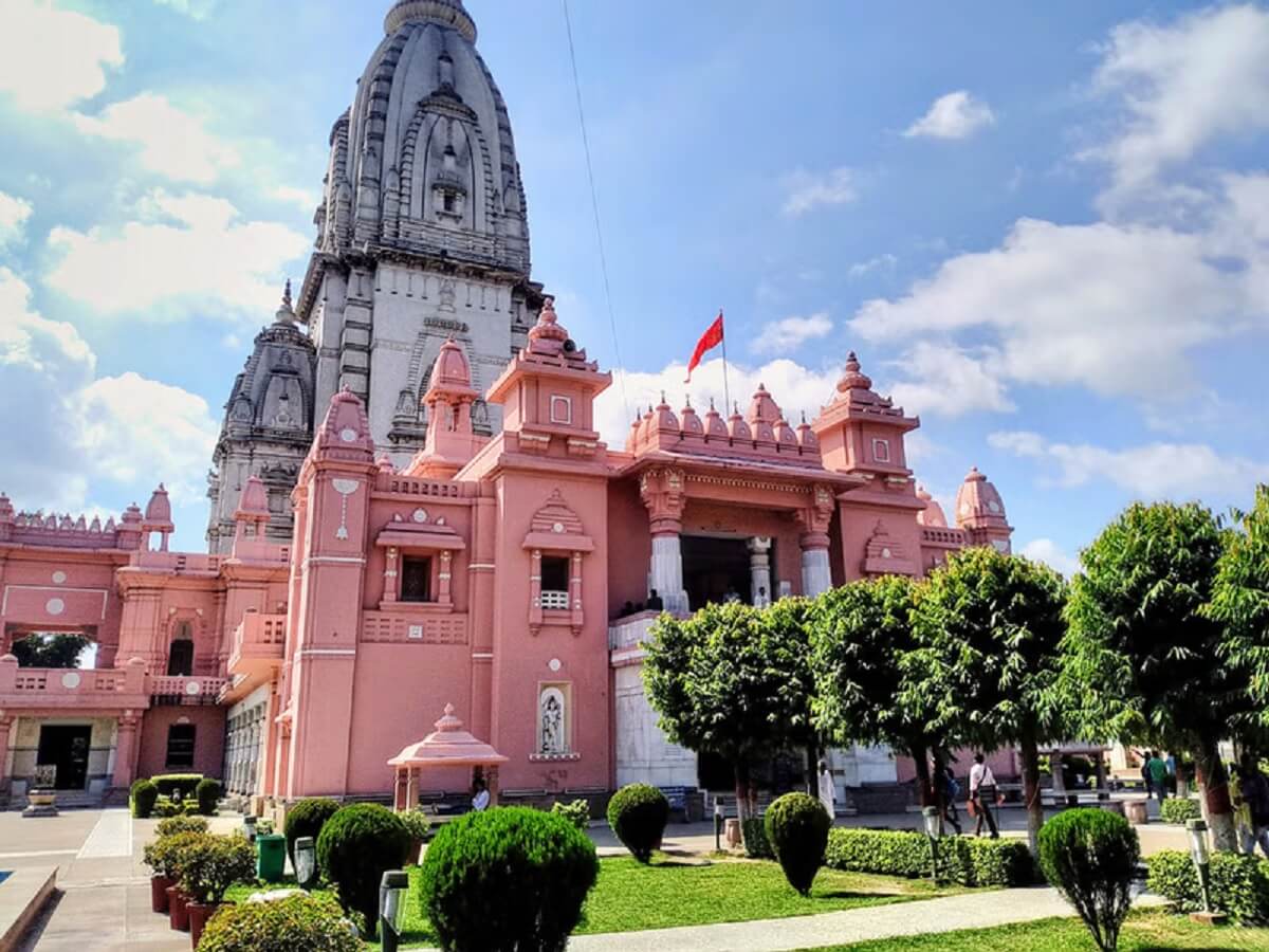 Tips for Traveling to Uttar Pradesh in December