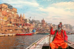 Top 30 Attractions to See in Varanasi (Kashi) – A Complete Guide with Practical Information