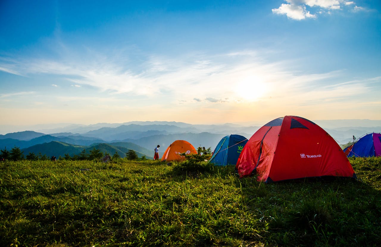30 Best Weekend Getaways From Delhi: Distance from Delhi, Best Time to Visit, Travel Tips etc.