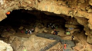 Explore Borra Caves Araku: Timings, Entry Fee, History, Location & Facts