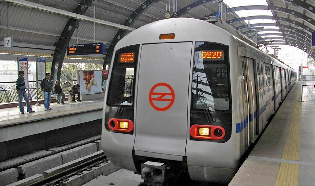 Nearest Metro Station to Chandni Chowk Market