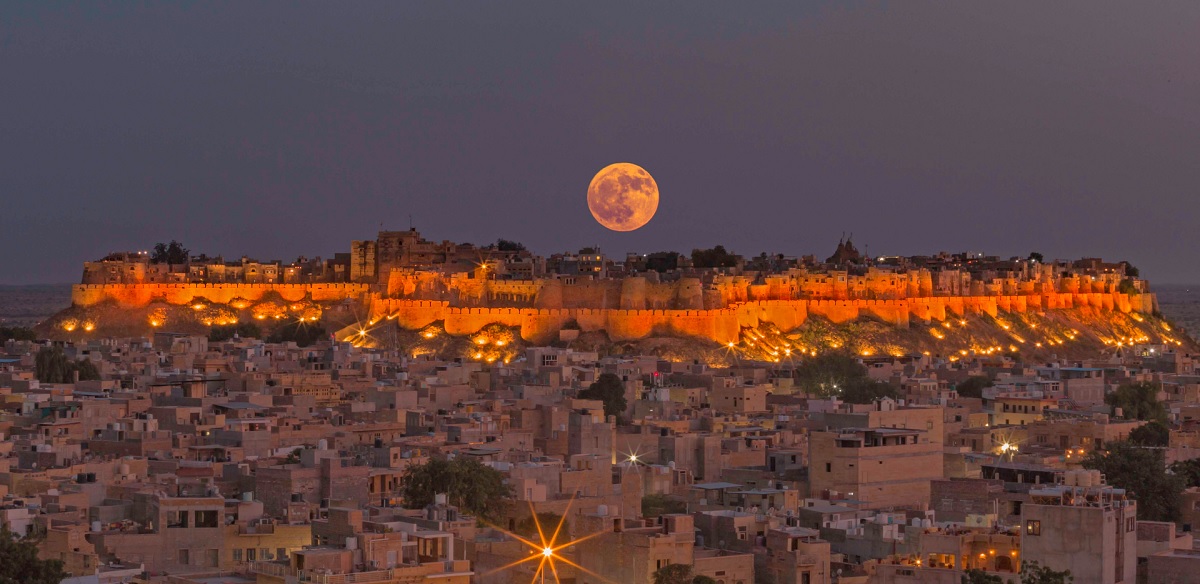 Weather in Jaisalmer in February 2025