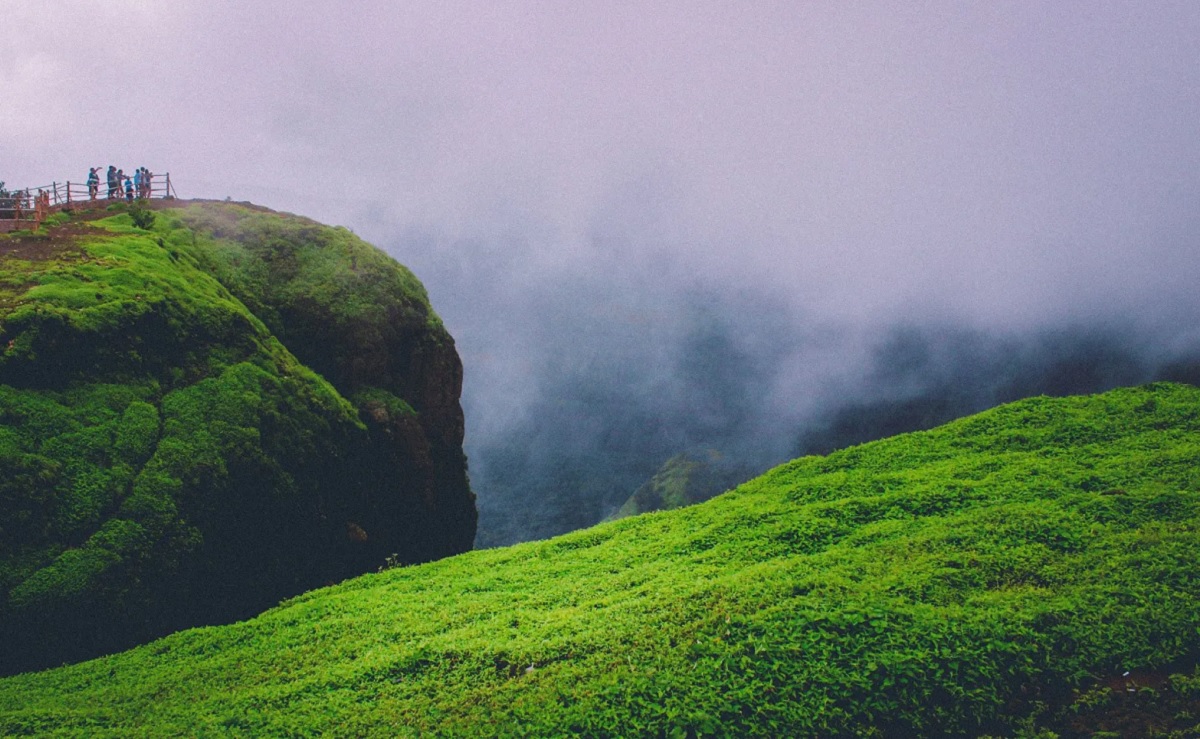 Lonavala & Khandala – Classic Monsoon Charm Just a Drive Away