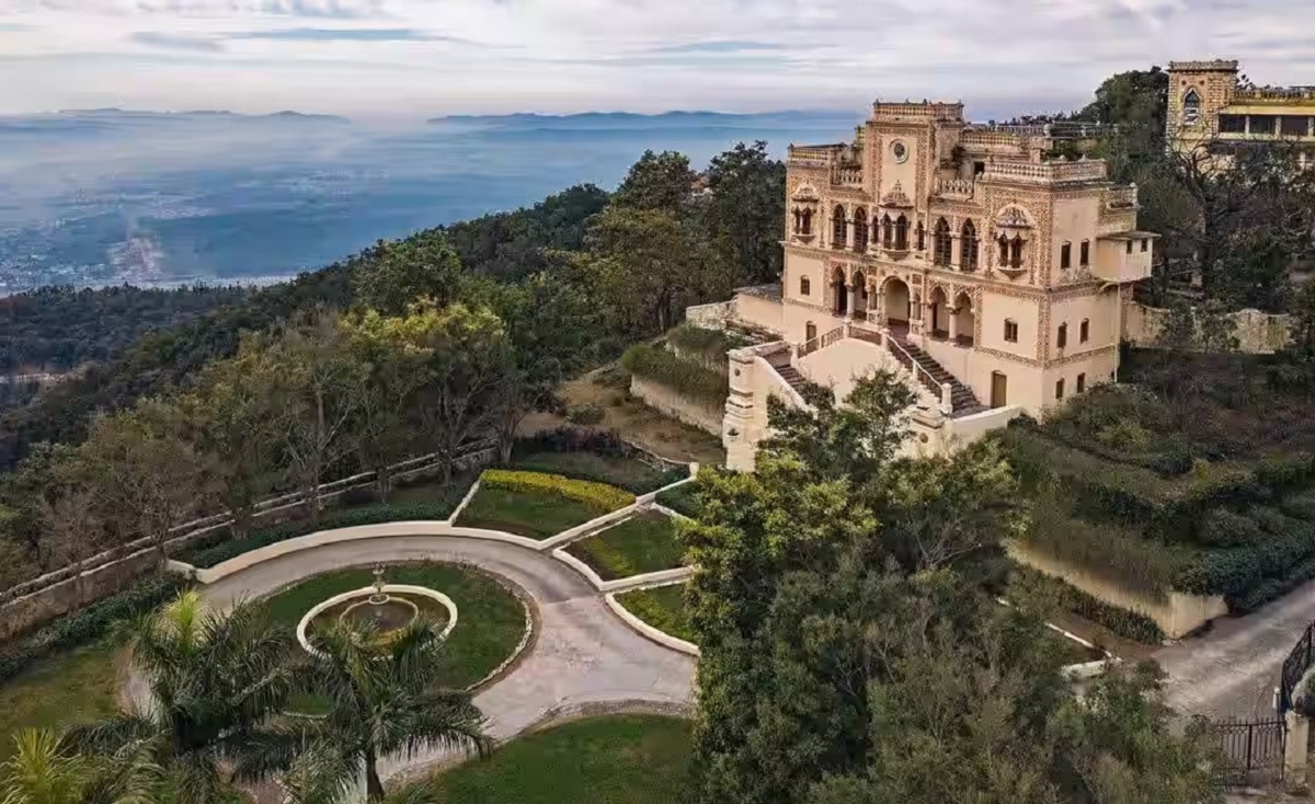 Ananda in the Himalayas, Rishikesh