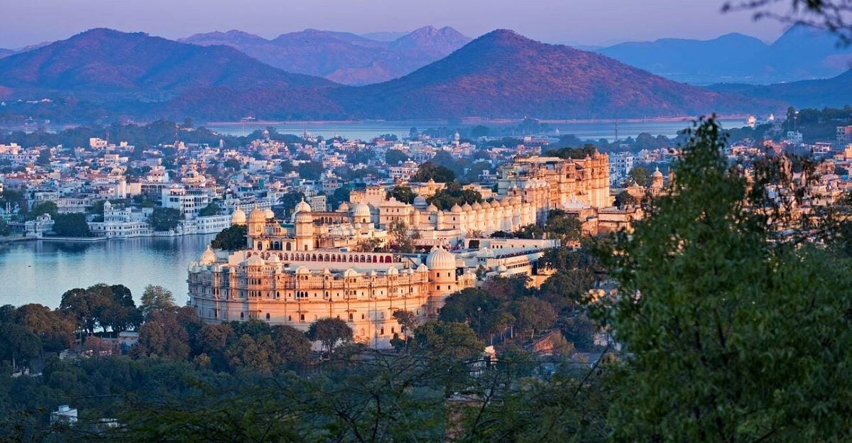 Essential Tips for Traveling to Udaipur in August