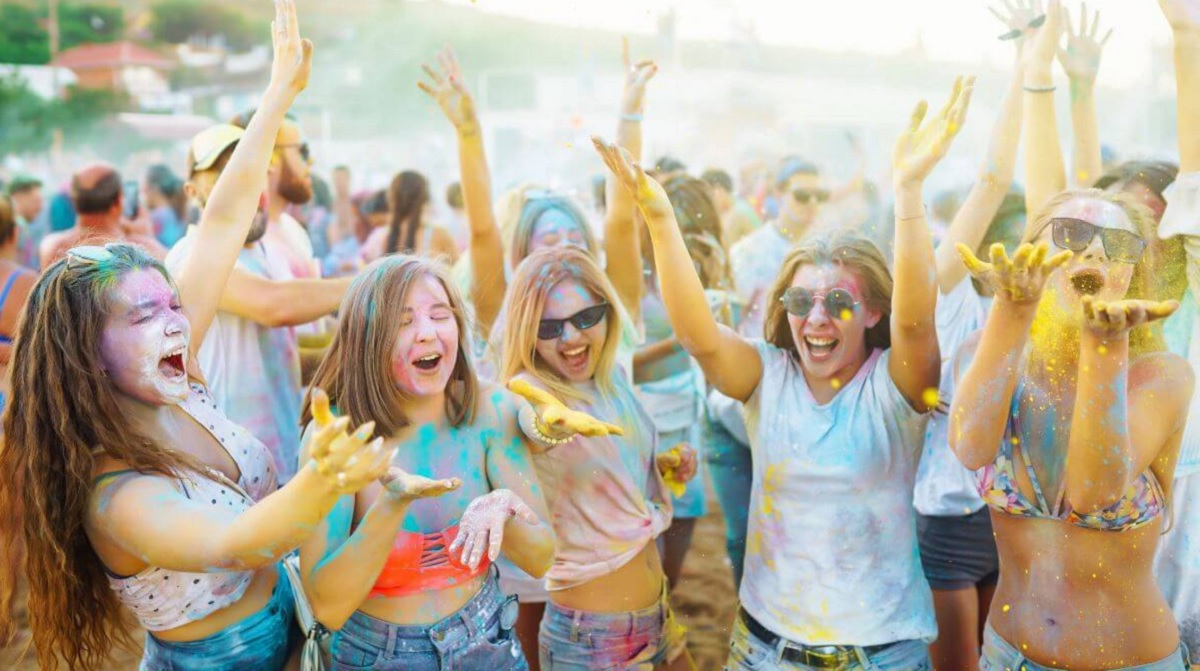 Why Celebrate Holi in Goa?