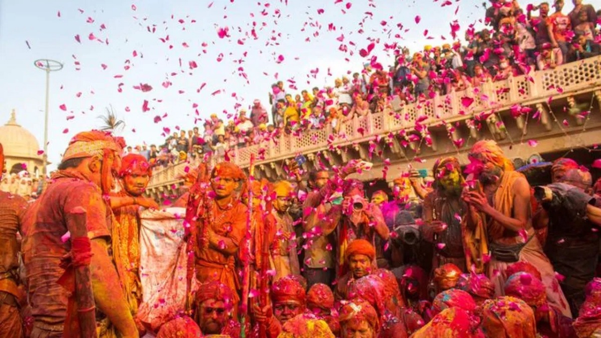 Essential Travel Tips for Mathura Vrindavan Holi 2025