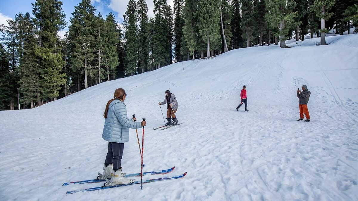 Things to Do in Narkanda in March