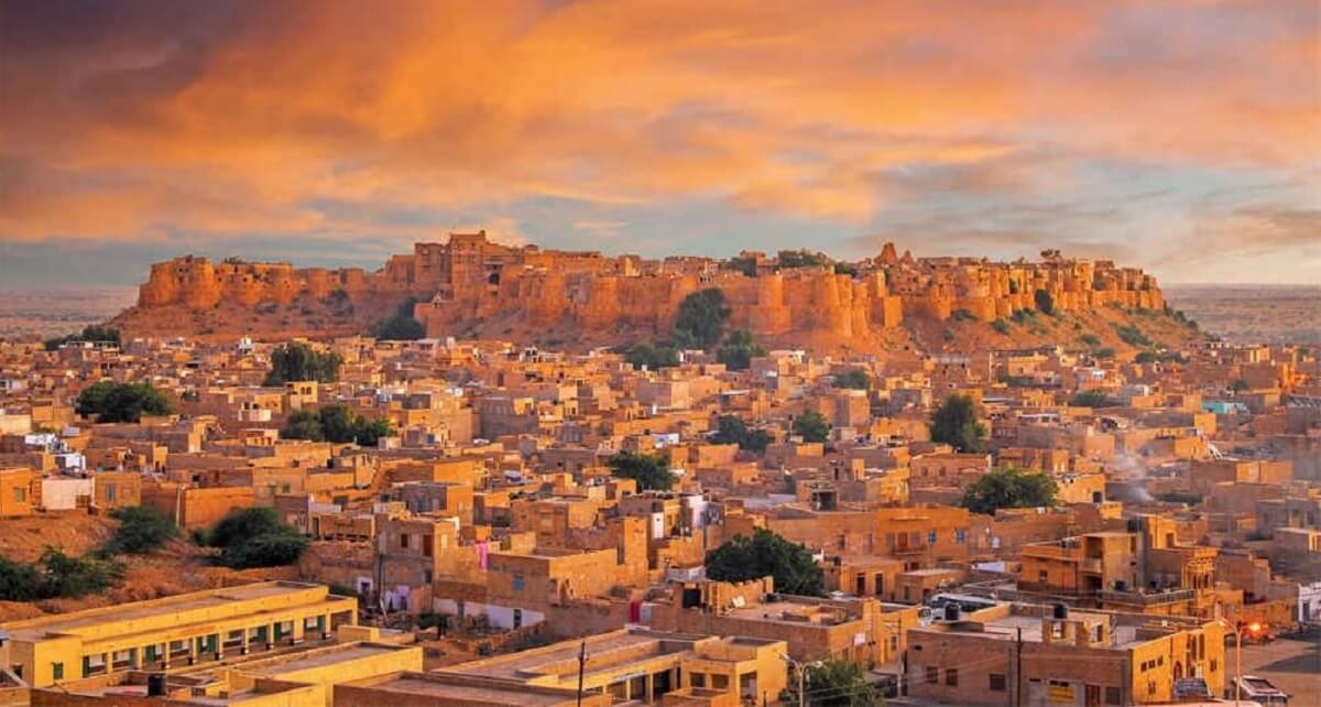 Weather in Jaisalmer in March 2026: day and night temperatures