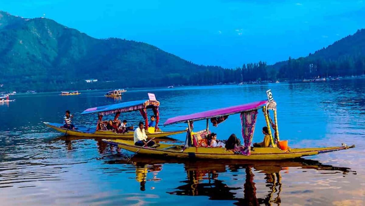 Best Places to Visit in Kashmir in November–December