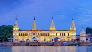 Best Tourist Places Near Ayodhya Within 100 Km: Temples, Historical Sites & More