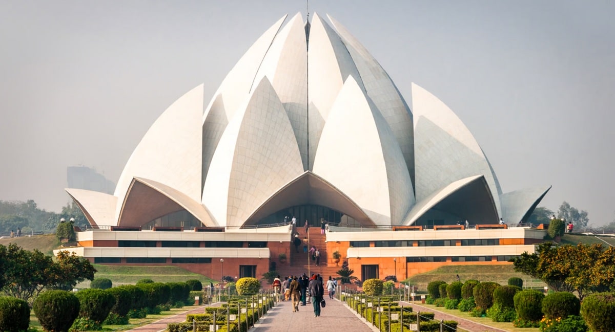 The Silence Inside the Prayer Hall is Strictly Maintained — No Exceptions