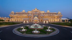 Where to Stay in December