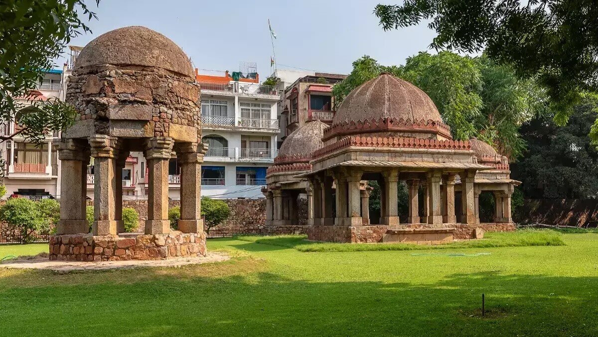 Visit Hauz Khas Village, Fort & Deer Park