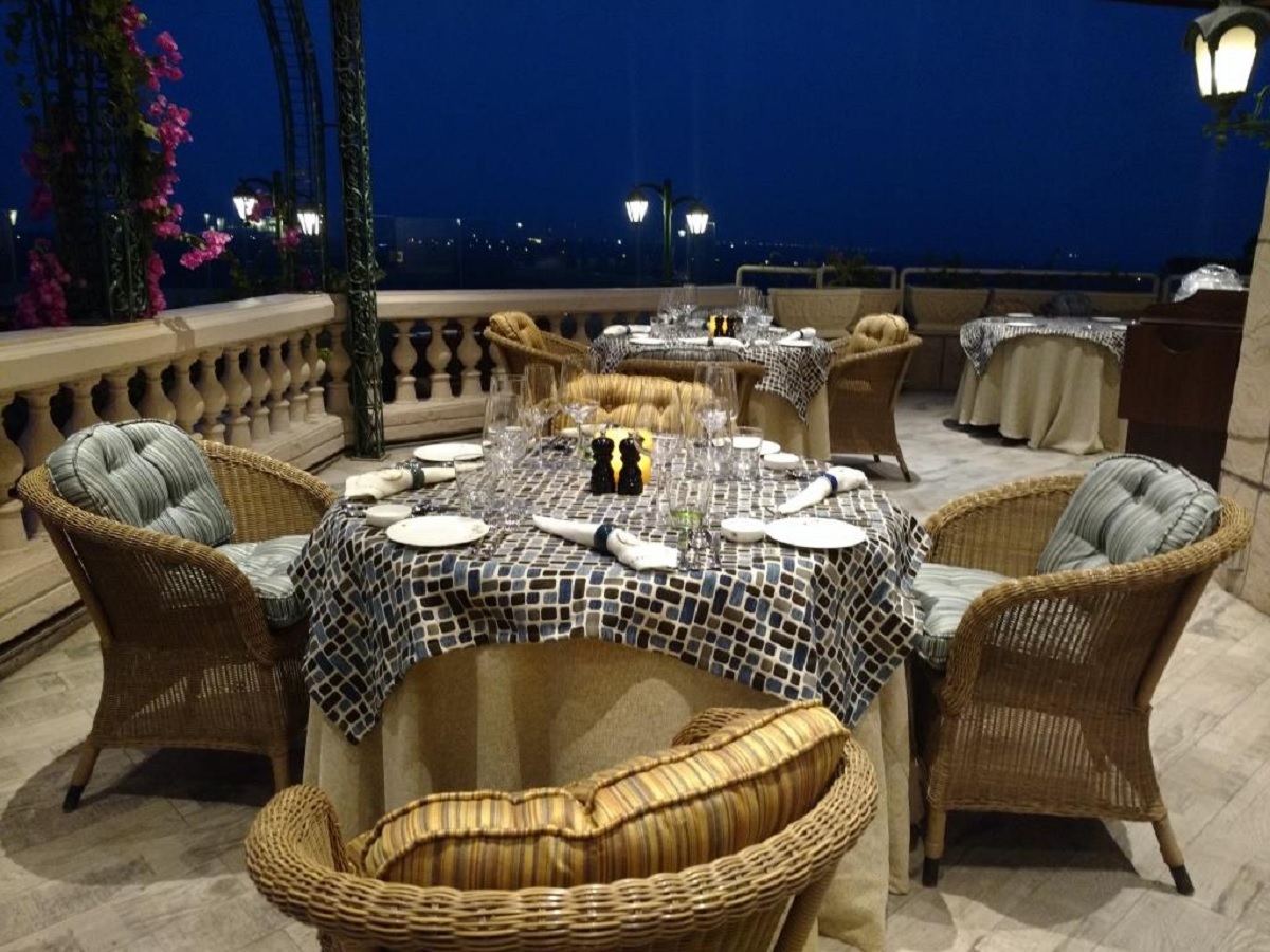 Quick Tips for Hoppers Rooftop Café in Delhi