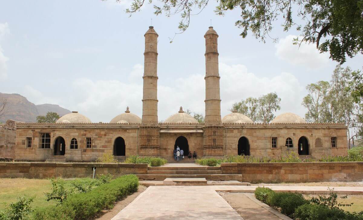 Champaner-Pavagadh – UNESCO Charm Beyond the Usual