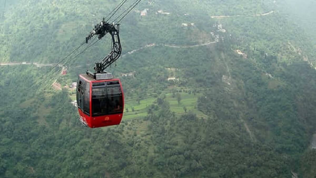 Is the Solang Valley Cable Car Safe?