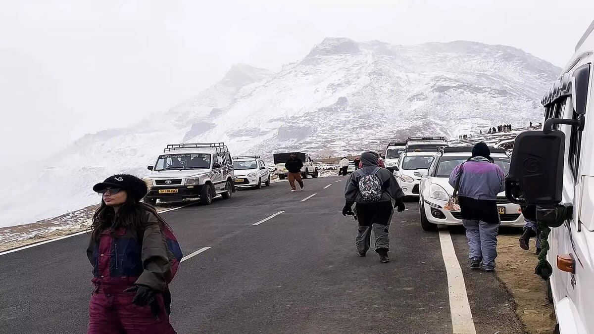 Expected Rohtang Pass Opening Dates for 2025