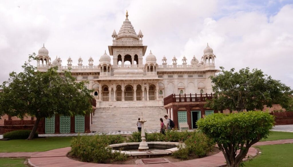 Jaswant Thada, Jodhpur: Entry Fee, Timings, History, Architecture, Location & Travel Guide