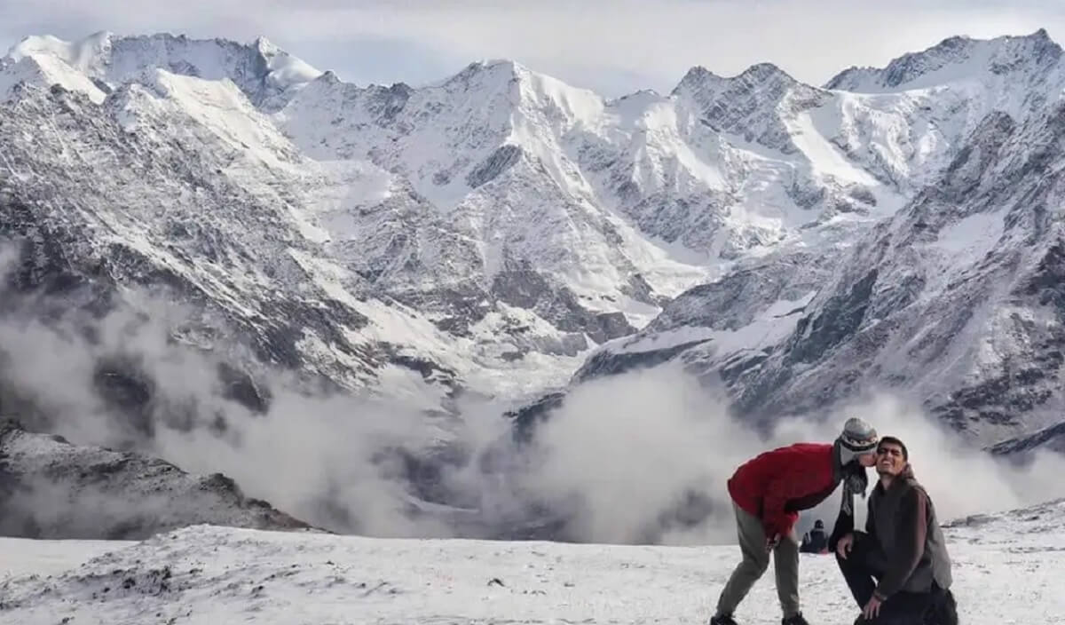 For Honeymooners and Families to visit Manali in April