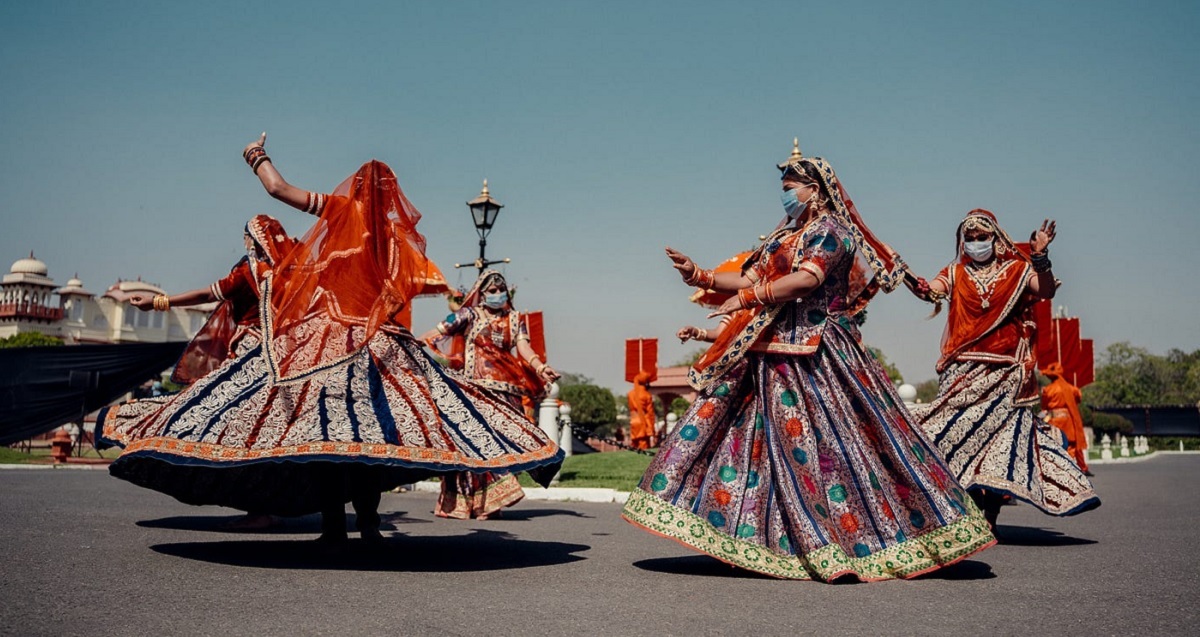 Attend a Live Folk Music or Dance Performance