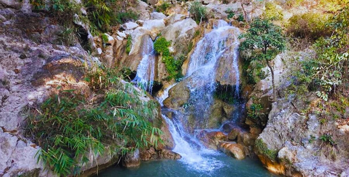 Garud Chatti Waterfall: A Short, Rewarding Walk