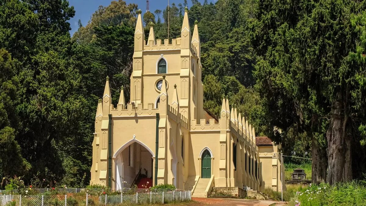 Explore Colonial-Era Churches and Architecture