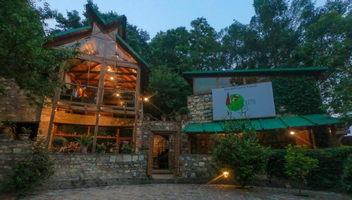 Aamod Monolith Resort, Bhimtal
