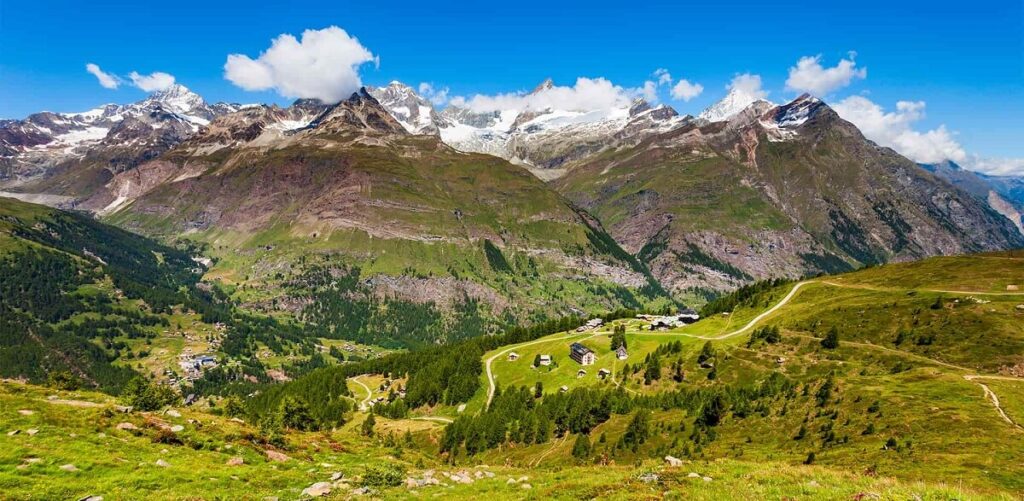 How to Plan a Summer Trip to Uttarakhand