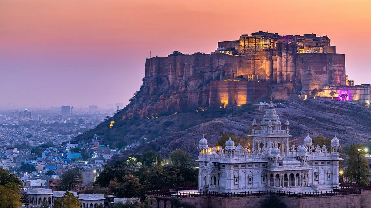 Where is Mehrangarh Fort Located?