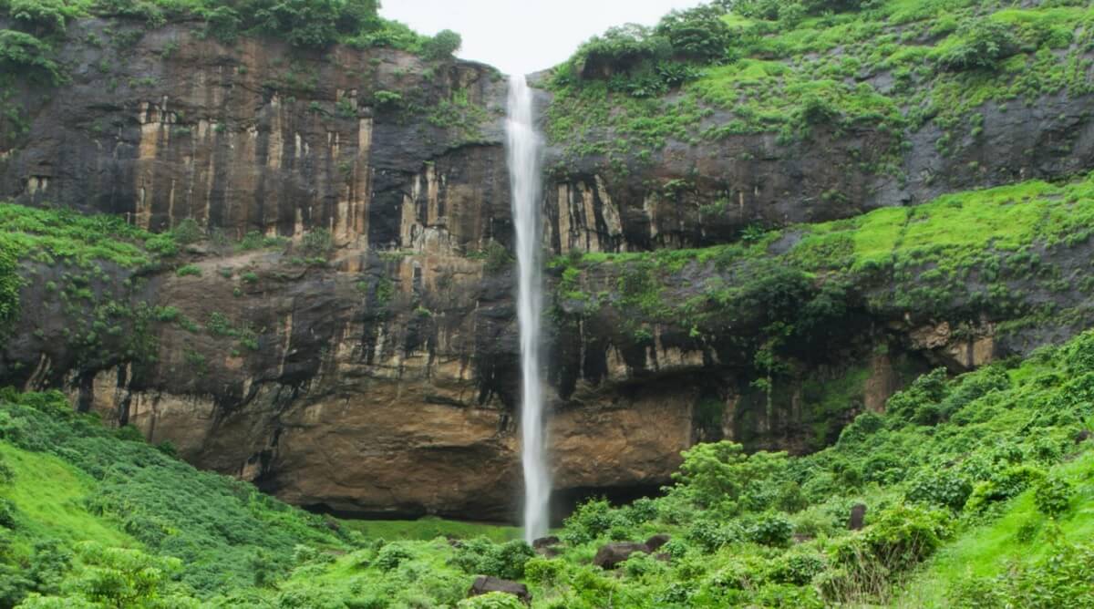 Pandavkada Waterfalls Near Mumbai