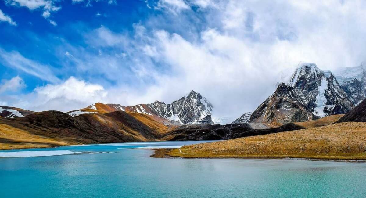 Best Tourist Attractions Near Lachen for Nature Lovers