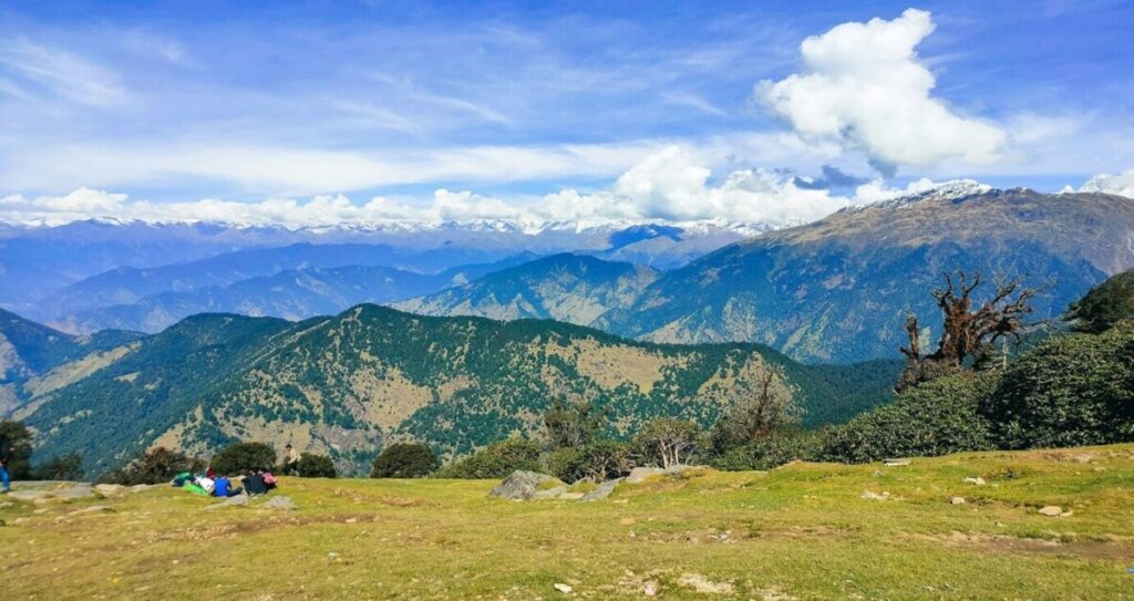 7 Offbeat Hill Stations in Uttarakhand to Explore in June