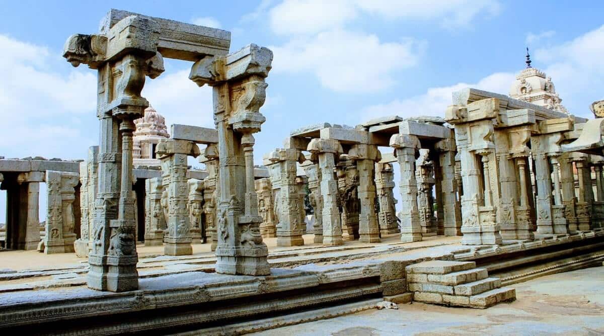How to Reach Lepakshi Temple