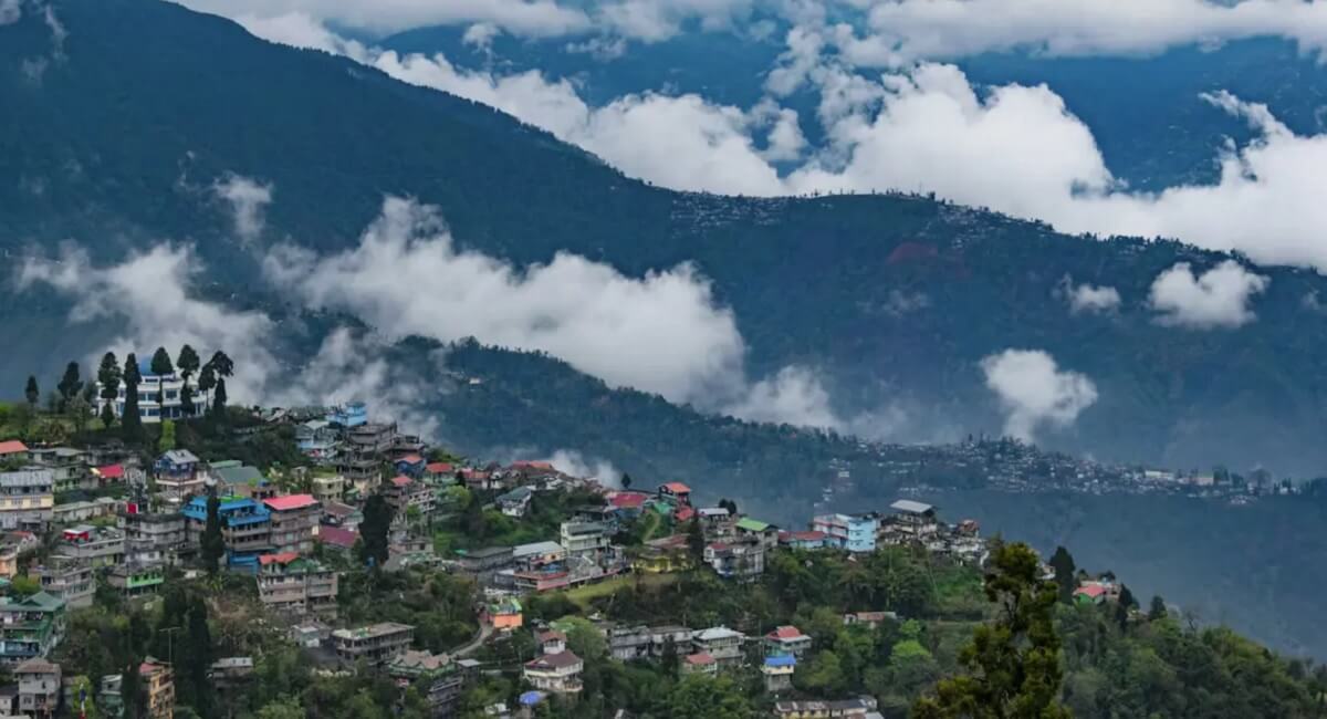What to Expect Weather Darjeeling in July