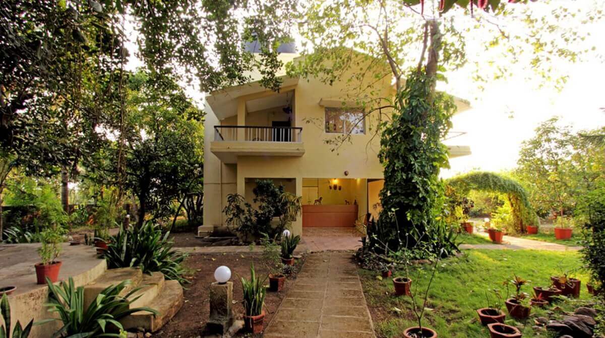 Gir Birding Lodge Resorts Near Gir National Park