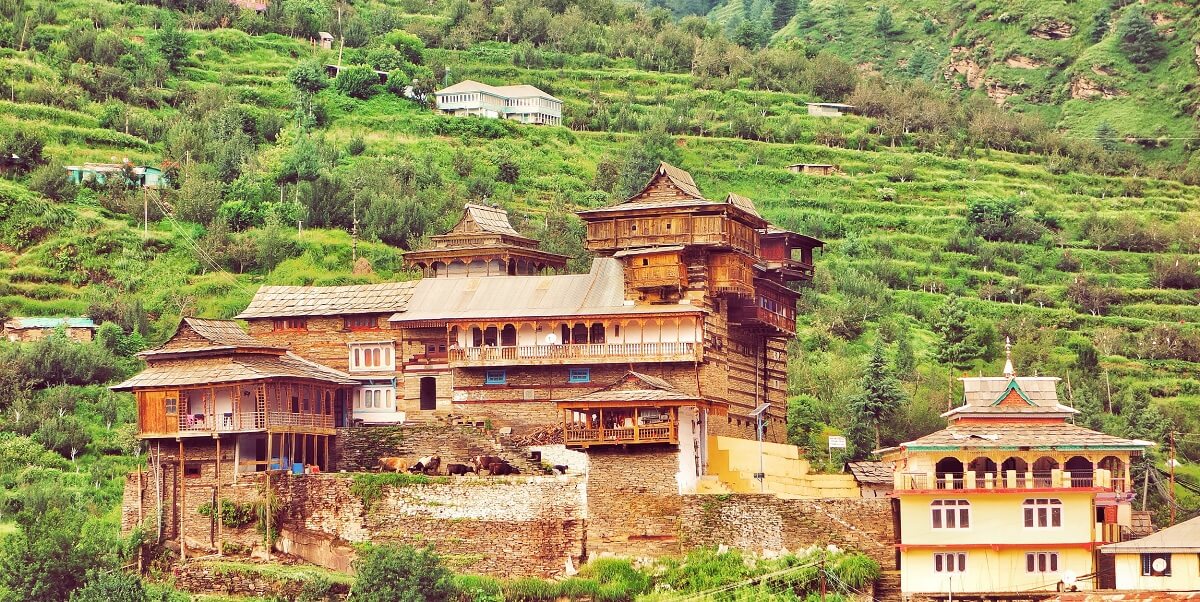 Pabbar Valley Villages (Thanedar, Kotkhai, Rohru) – Himachal’s Apple Belt