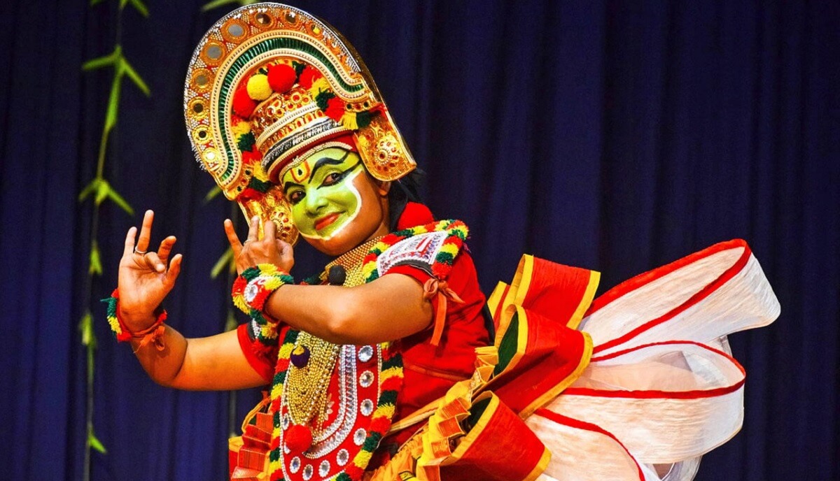 Ottamthullal: Satirical Solo Performance with Social Punch