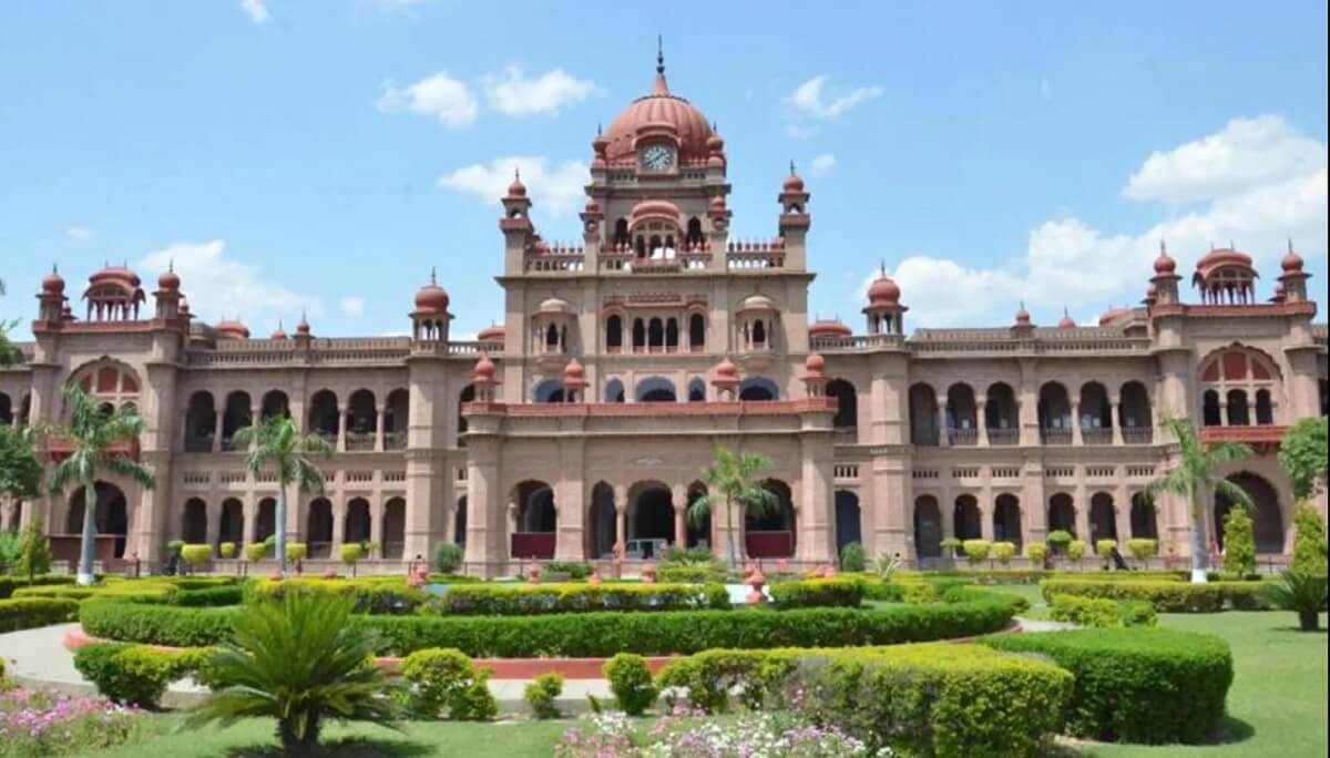 Khalsa College: A Heritage Building with Educational Value