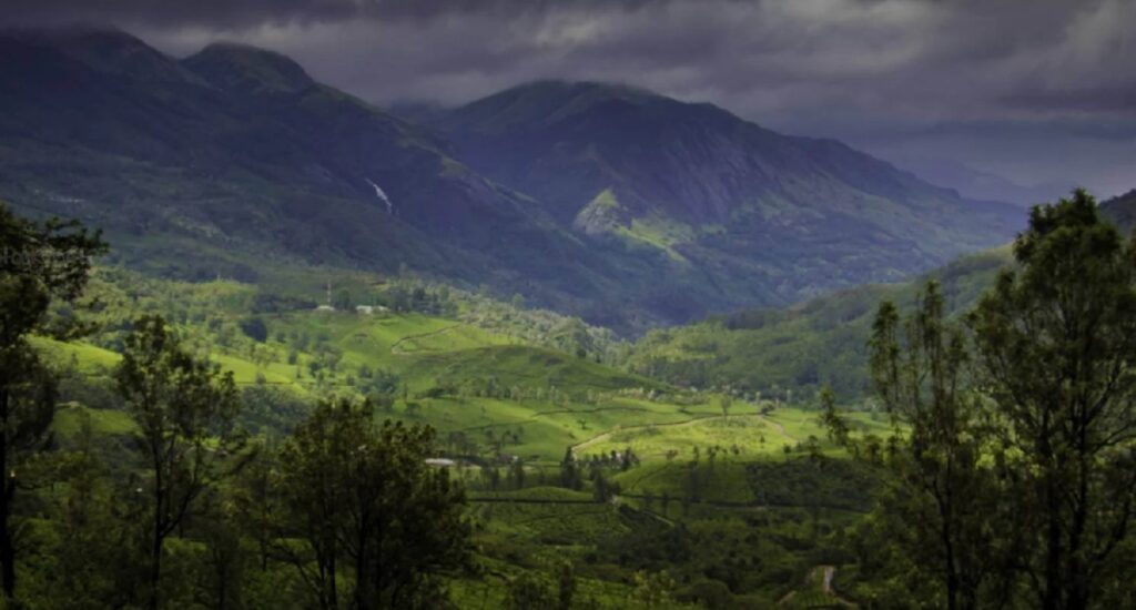 12 Best Hill Stations to Visit in India in September (2025)