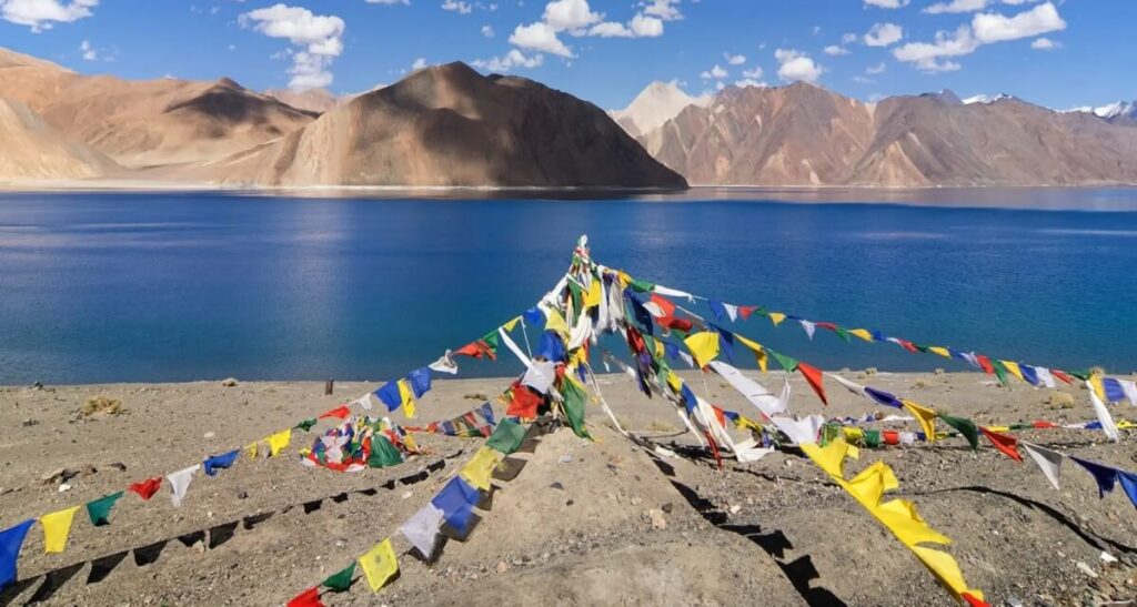 Pangong Lake: Best Time to Visit and How to Reach