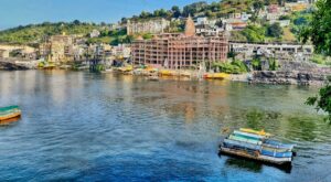 Omkareshwar: Sacred Island of the Narmada