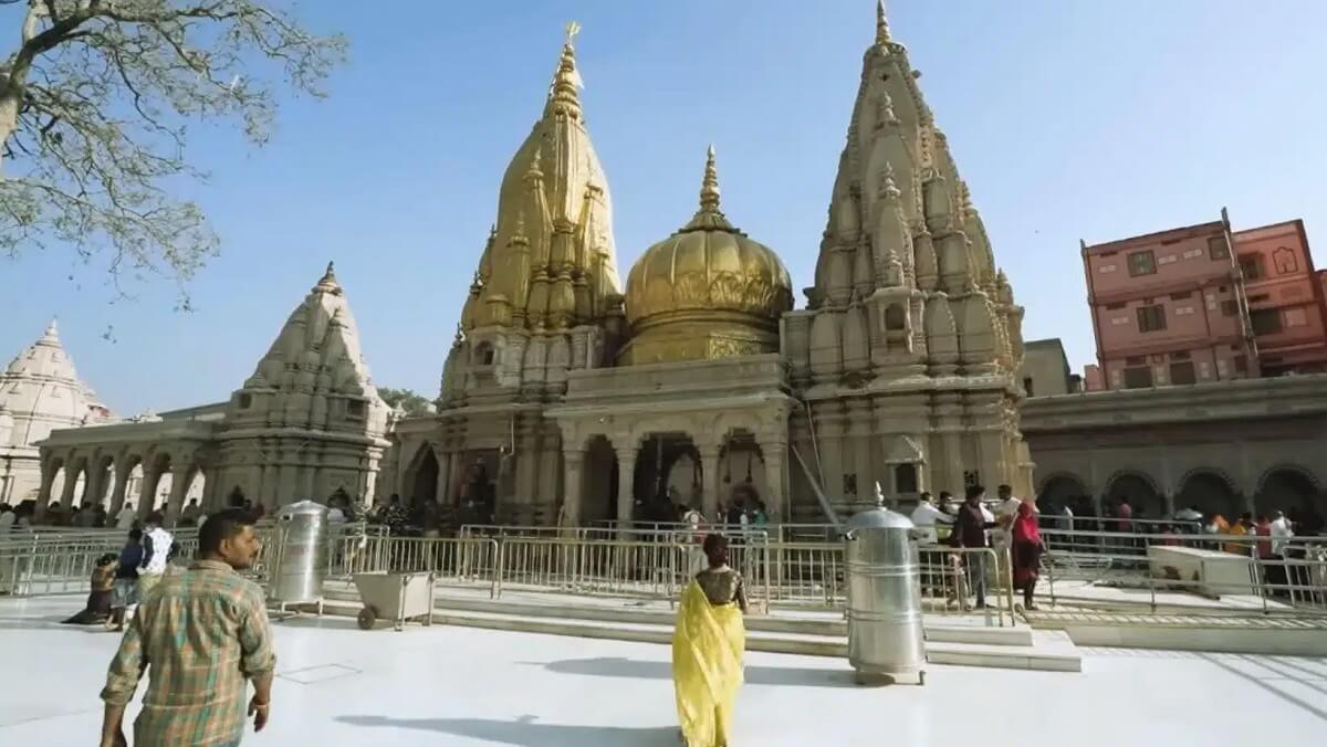 Kashi Vishwanath Temple, Varanasi, Uttar Pradesh, India