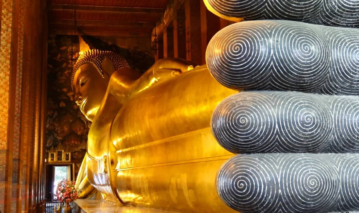 Wat Pho Reclining Buddha – Bangkok, Thailand